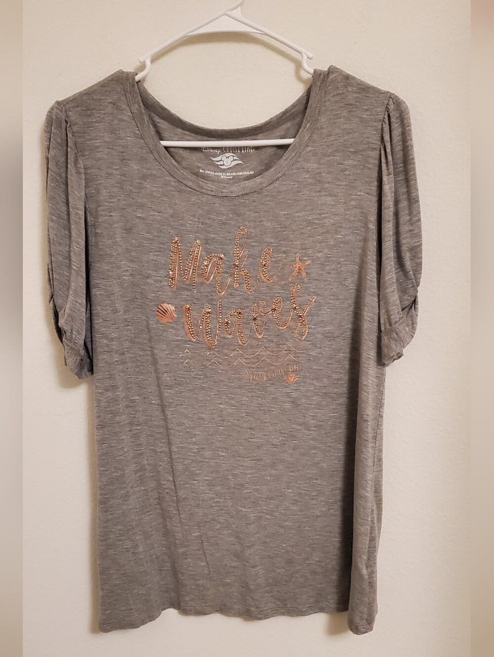 Disney Cruise Line Embellished Make Waves Grey Short Sleeve Graphic Top Large